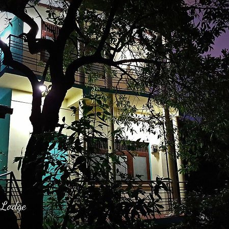 City Centre Lodge Ponnarankulama Luaran gambar