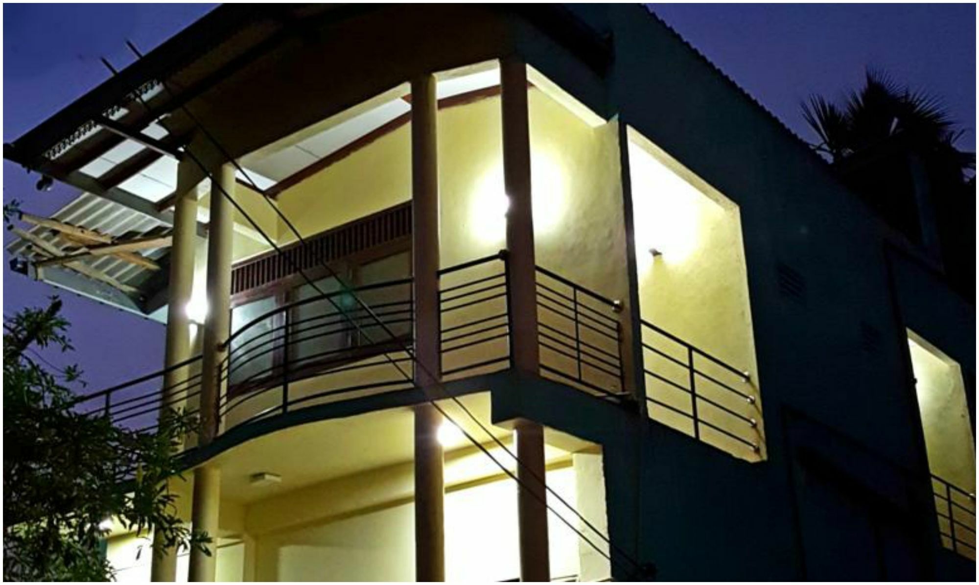 City Centre Lodge Ponnarankulama Luaran gambar